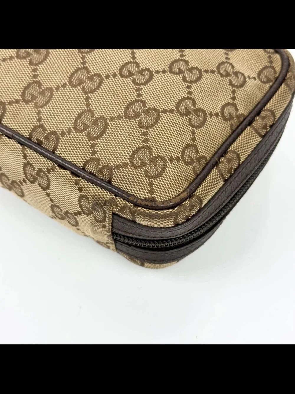 Gucci Brown/Tan GG Canvas Toiletry Pouch